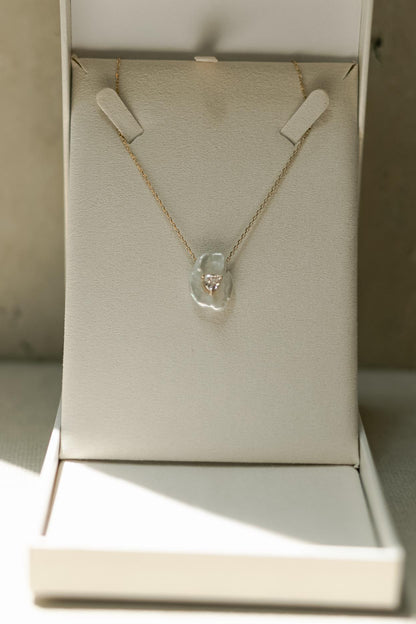 Colar Pingente de Pérola Barroca com Zircônia Dourado