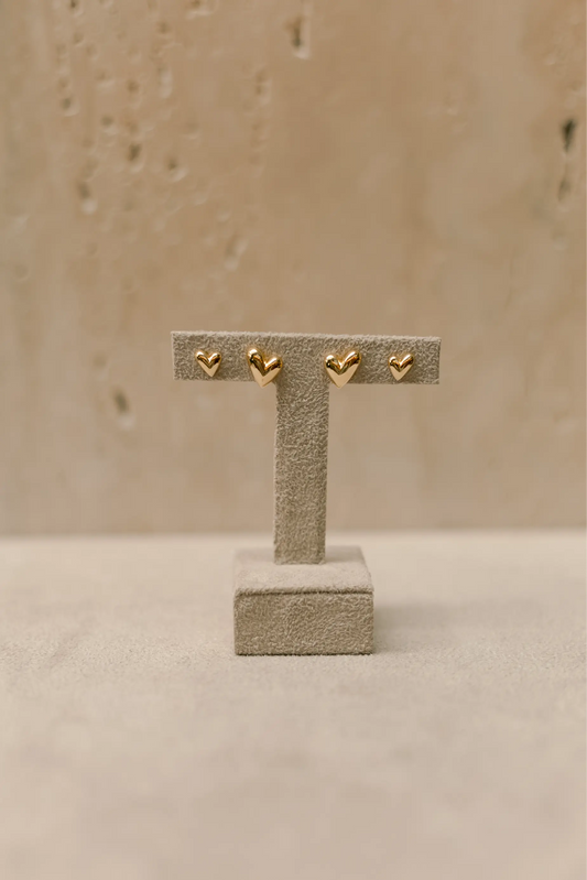 Brinco Robusto Mini de Coração Dourado