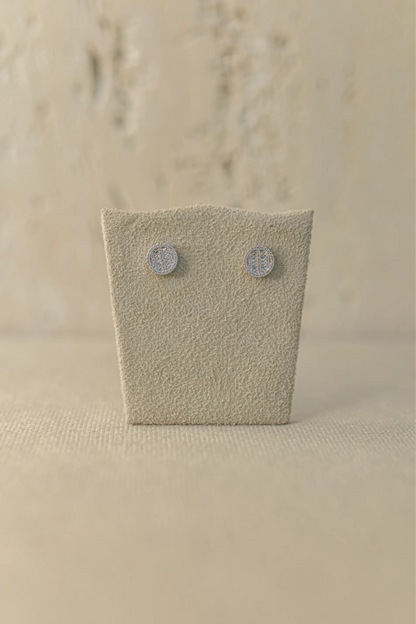 Brinco Redondo Baguete Ródio Branco