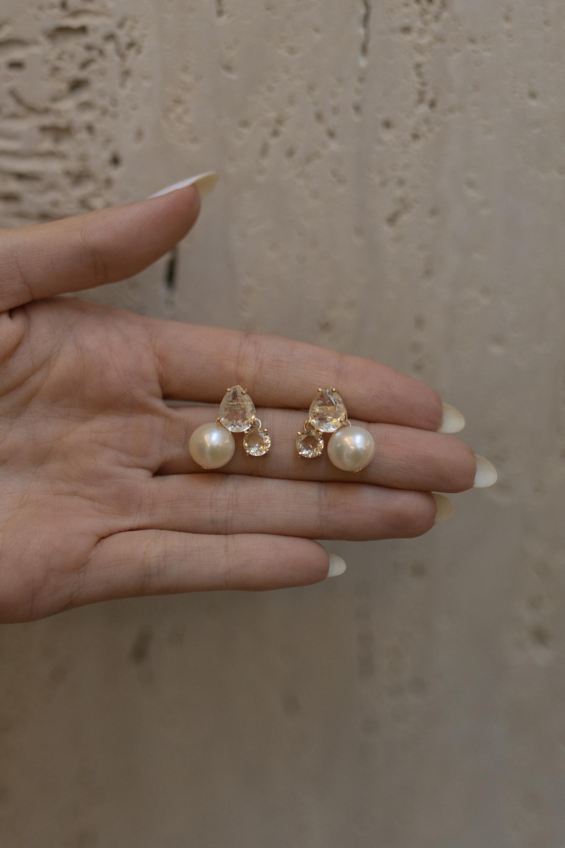 Brinco Quartzo e Pérola Botão Dourado