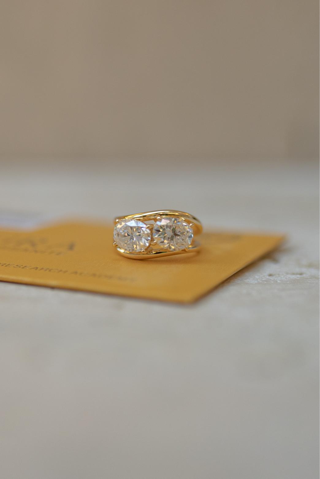 Anel Duplo Oval Moissanite Prata 925 Dourado