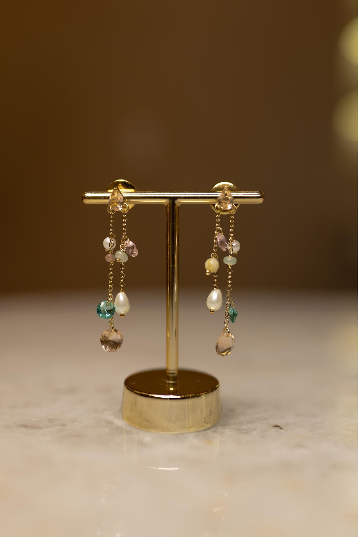 Brinco Gota Morganita Pêndulo Colors Dourado