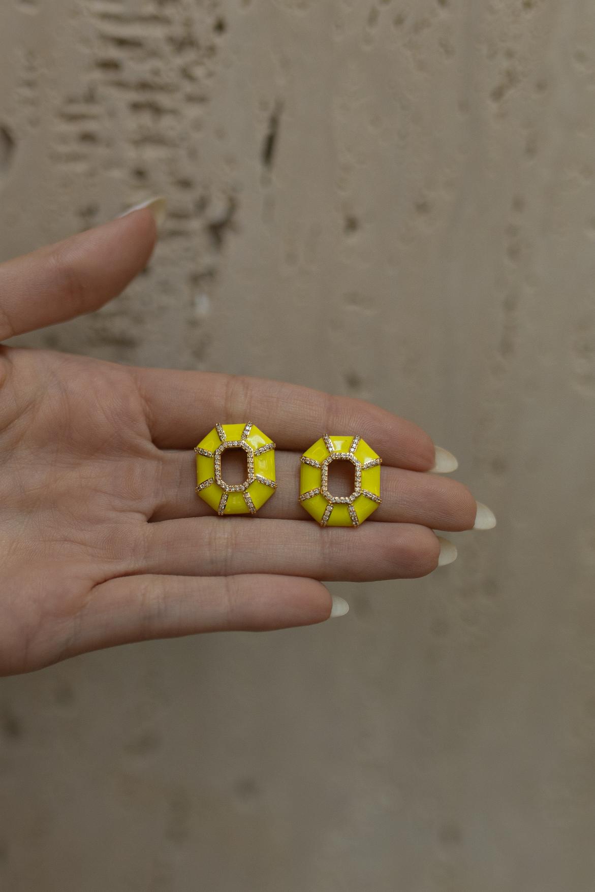Brinco Sextavado Esmaltado Neon Amarelo Dourado