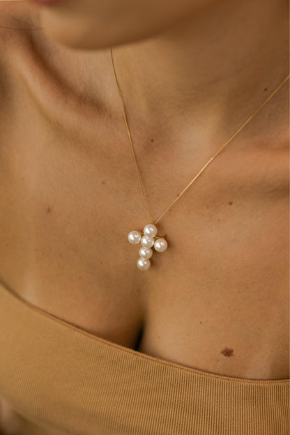 Colar Crucifixo de Pérola Dourado