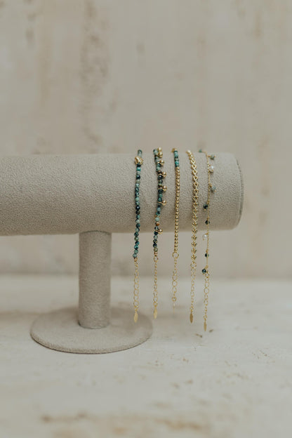 Pulseira Turmalina Africana com Bolinhas Dourado