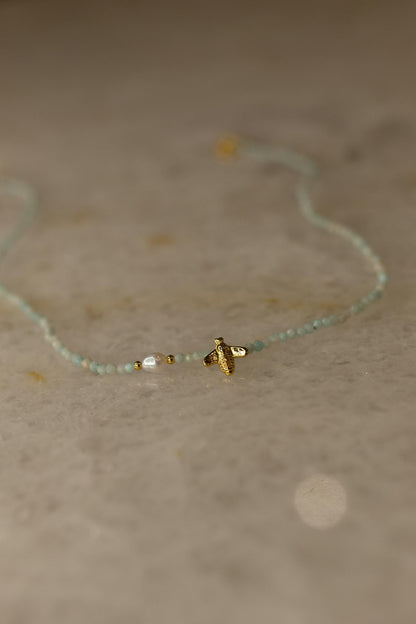 Colar Choker  Pedras Naturais Bee Pérola  Dourado