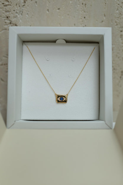 Colar de Placa com Olho Grego Dourado