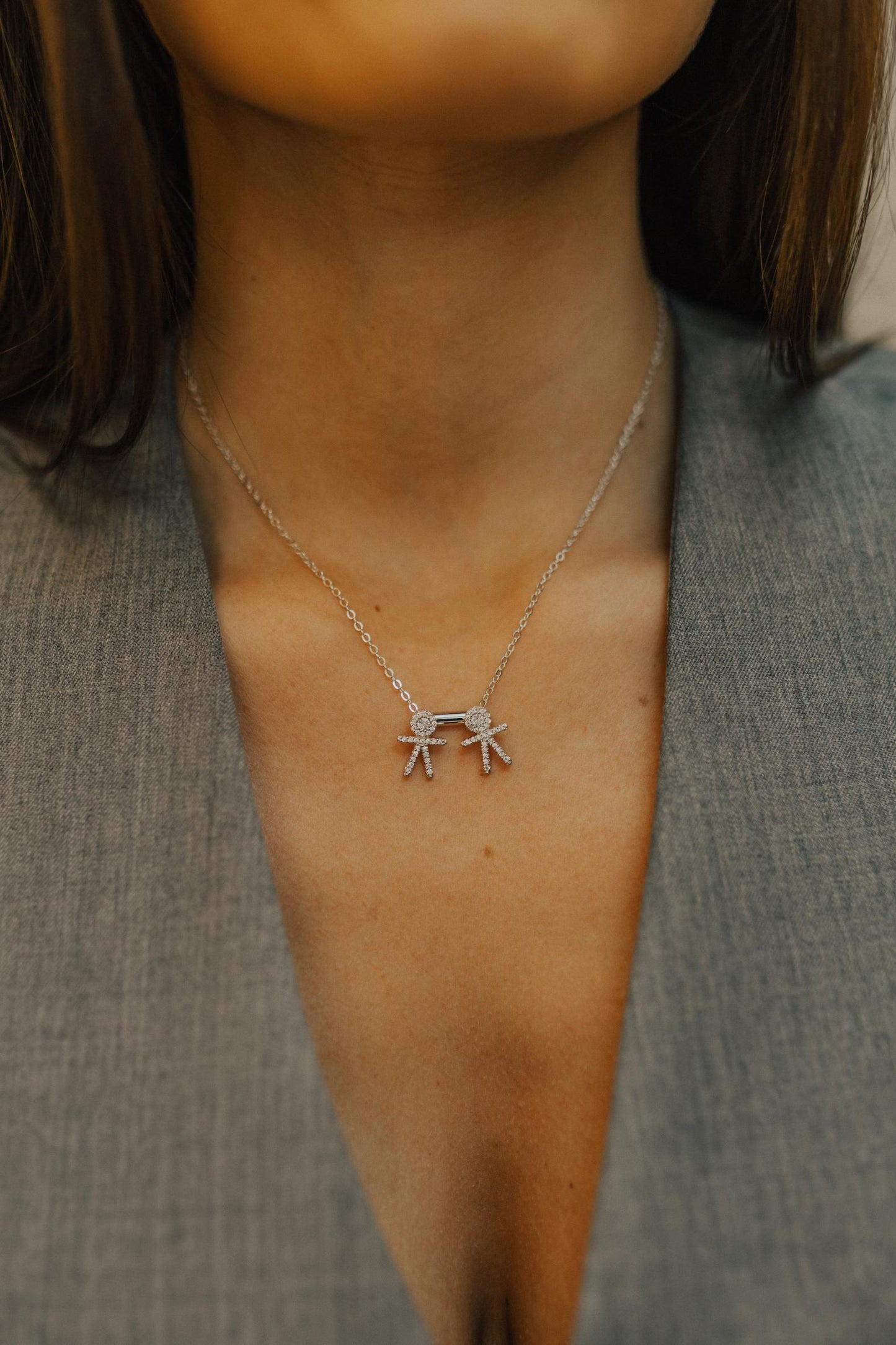 Colar Filhos Cravejados Ródio Branco