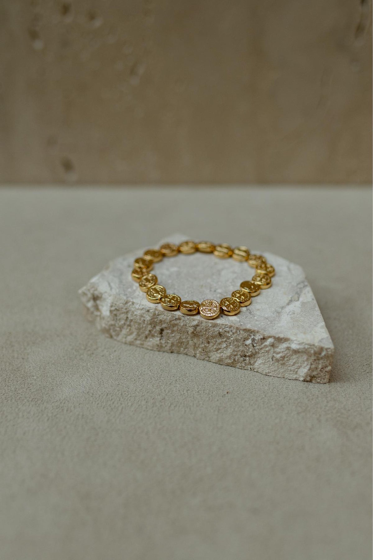 Pulseira de São Bento Dourado