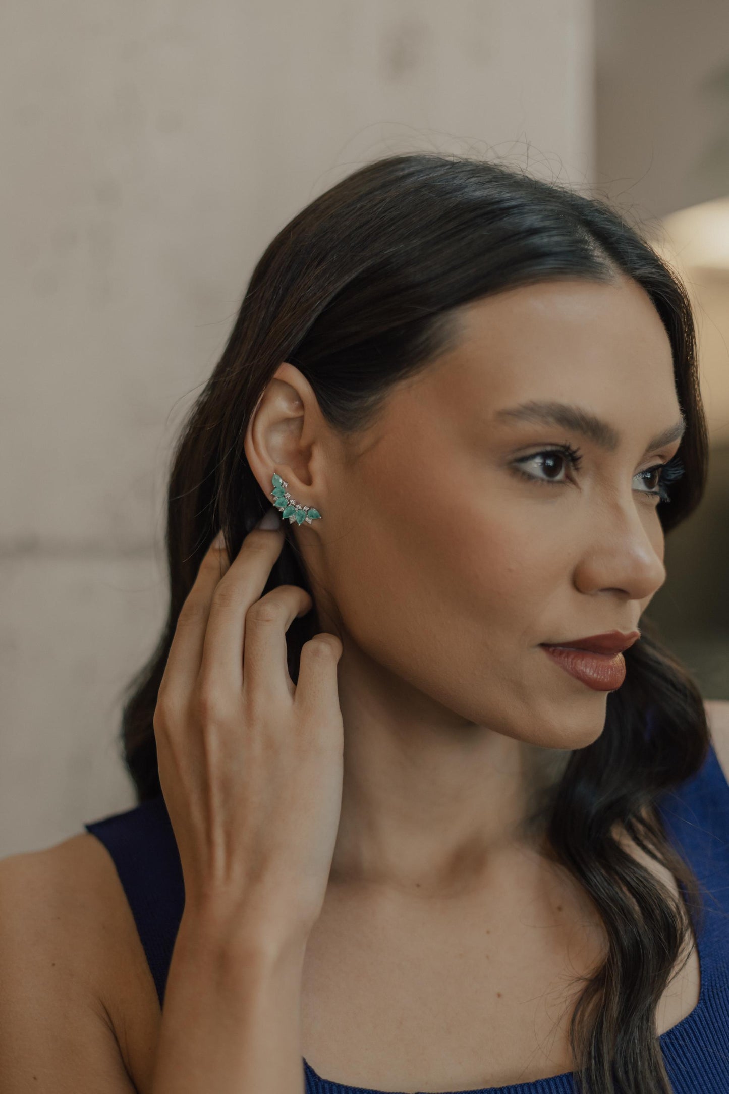 Brinco Ear Cuff Esmeralda Colombiana Ródio Branco