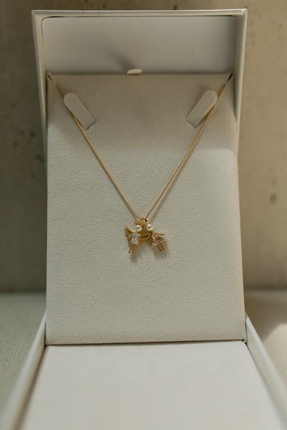 Colar Filhos com Pérolas Dourado