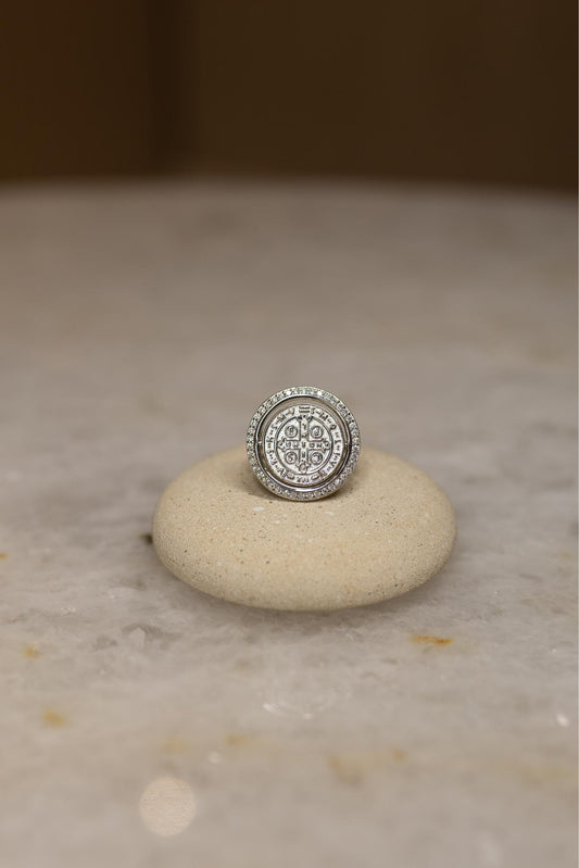 Anel  Medalha de São Bento Giratória Prata 925 Moissanite Ródio Branco