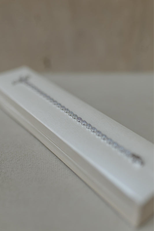 Pulseira Riviera Gotas Cravejadas Ródio Branco