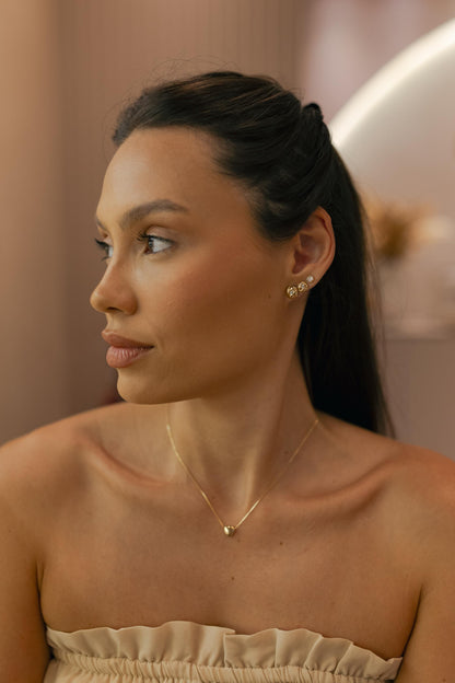 Colar Coração Liso Dourado