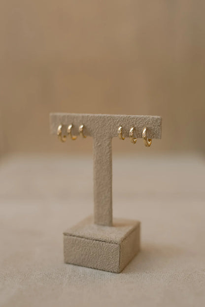 Brinco Argola Ponto de Luz G Dourado