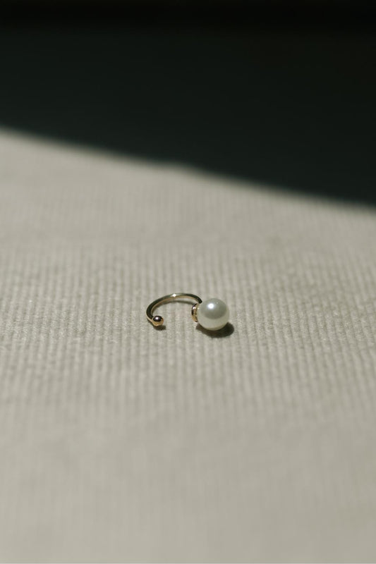 Piercing Fake Pérola Única Dourado