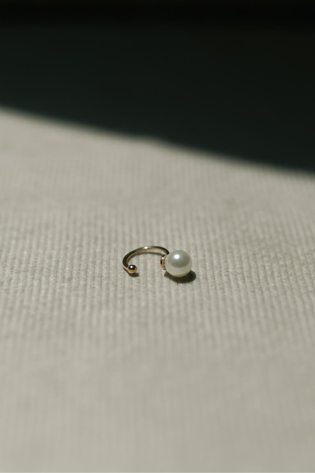 Piercing Fake Pérola Única Dourado