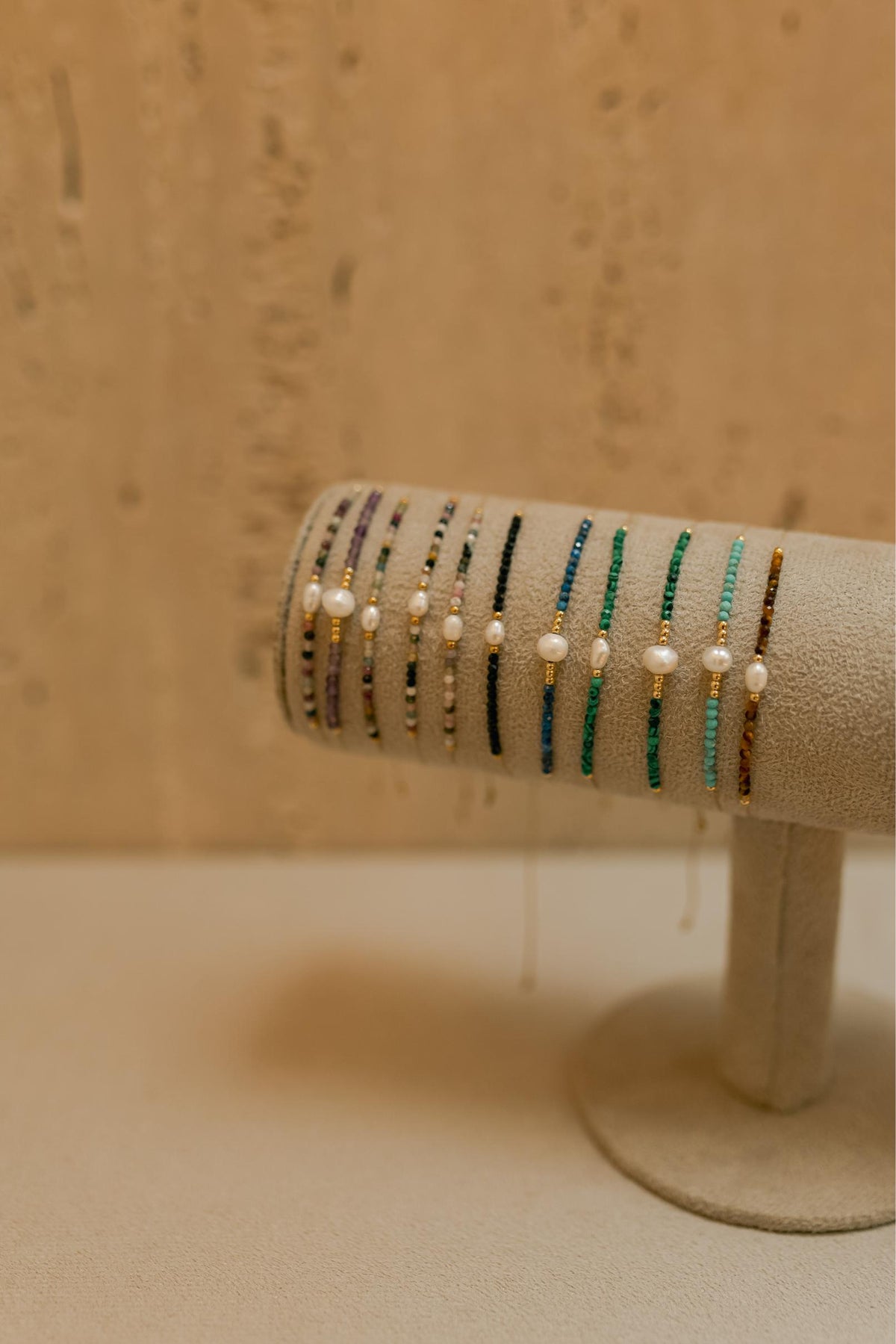 Pulseira Seda Shambala Turmalina e Pérola