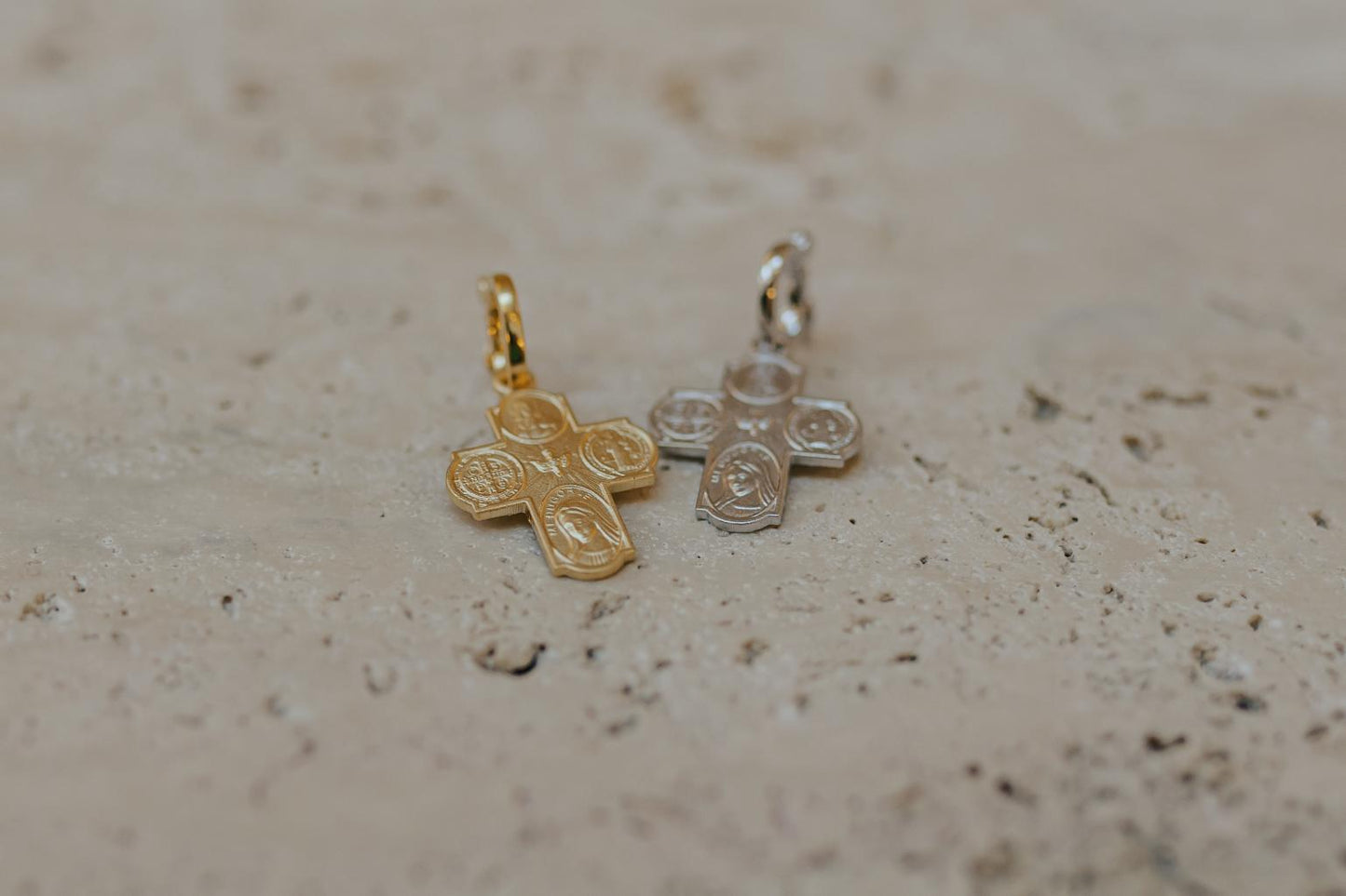 Pingente Cruz das Quatro Medalhas Prata 925
