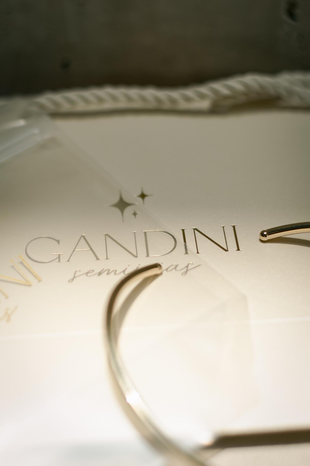 Choker Aro Tubo Liso Dourado