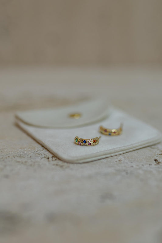 Brinco Meia Argola Rainbow Dourado