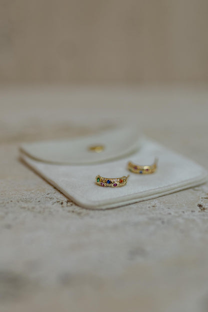 Brinco Meia Argola Rainbow Dourado