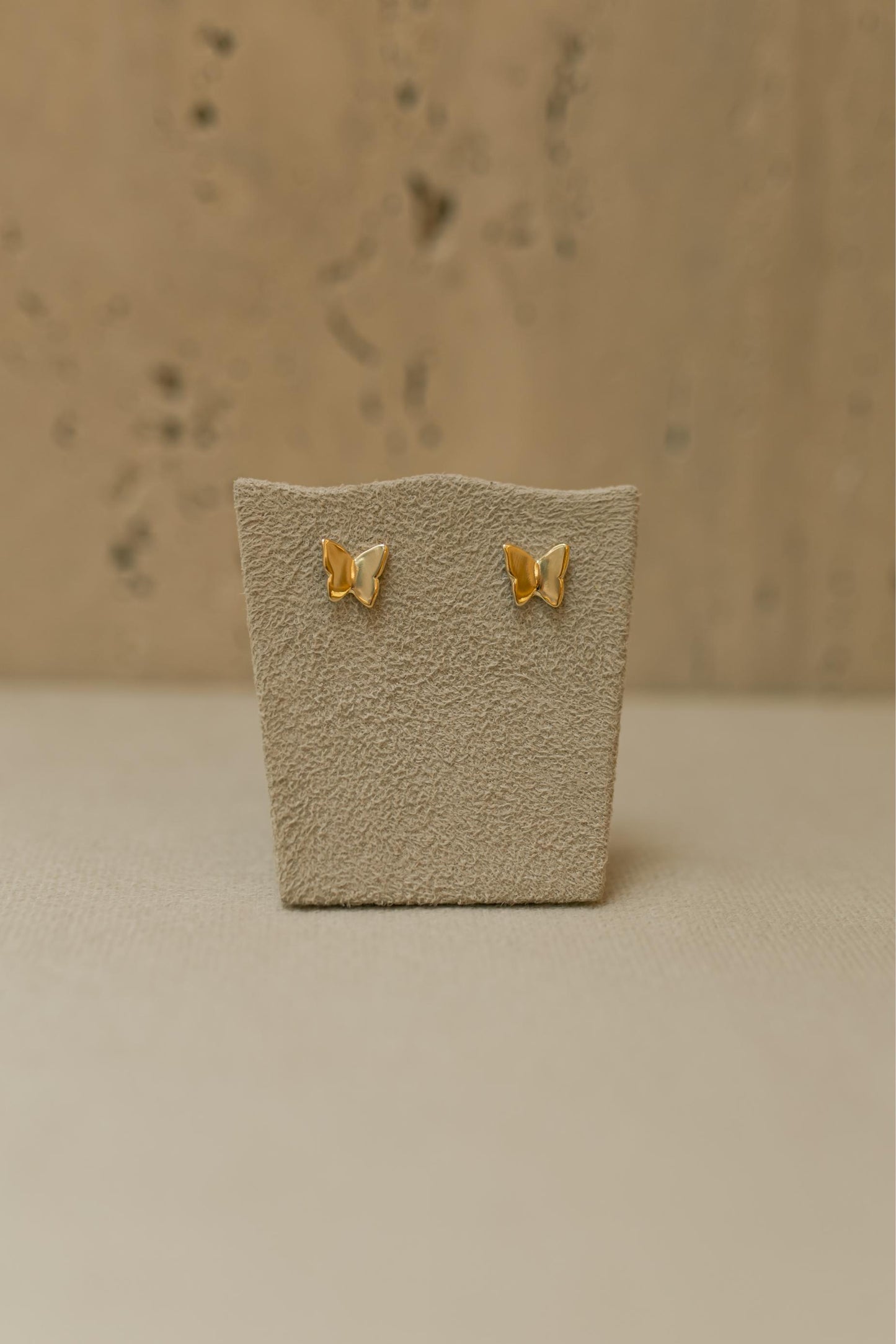 Brinco Borboleta Liso G Dourado