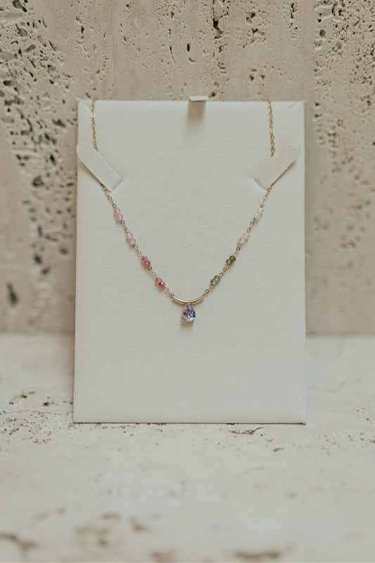 Colar Pedras Naturais Gota Lilás Dourado