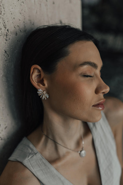 Brinco Ear Jacket Pérola Dourado