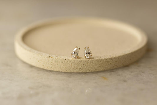 Brinco Gota 8x5mm Moissanite Prata 925 Dourado